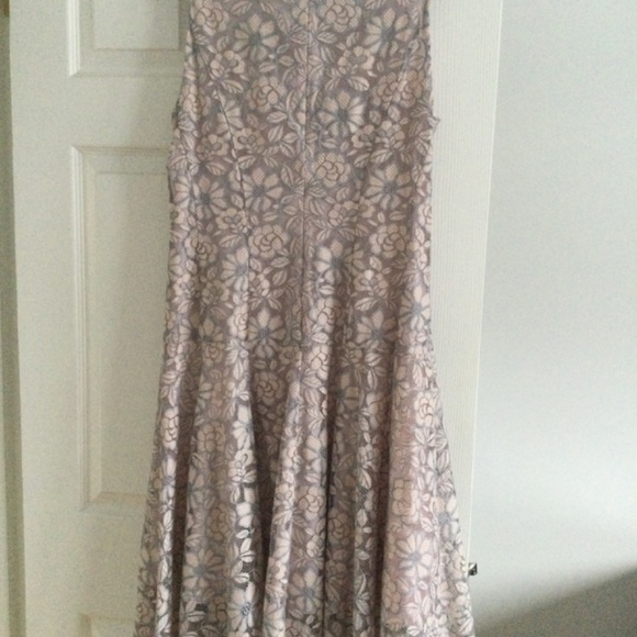 Tommy Hilfiger, Size 12 (fits like size 10) grey and pink party dress - Picture 2 of 6